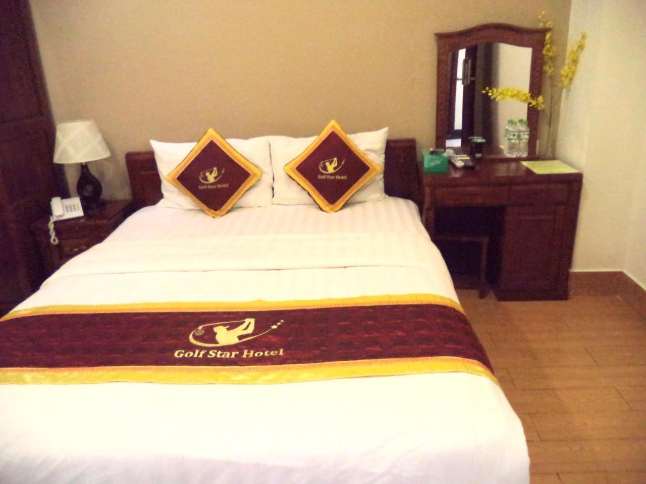 Golf Star Hotel Ho-Chi-Minh-Stadt Exterior foto